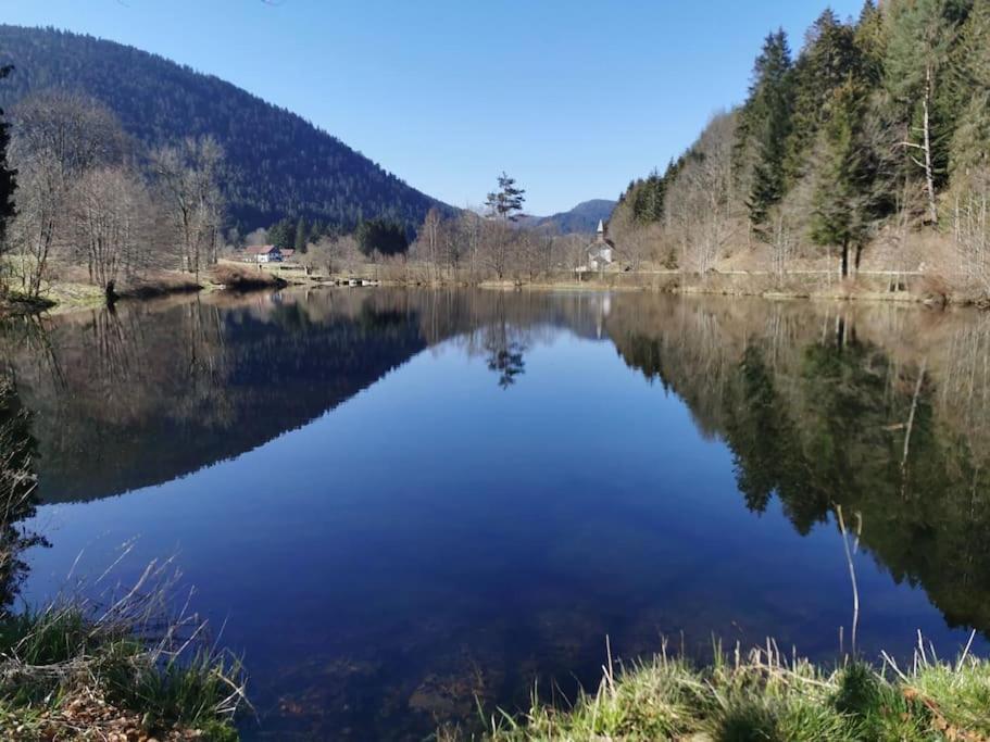 La Magie Entre Deux Lacs جوراردُميه المظهر الخارجي الصورة